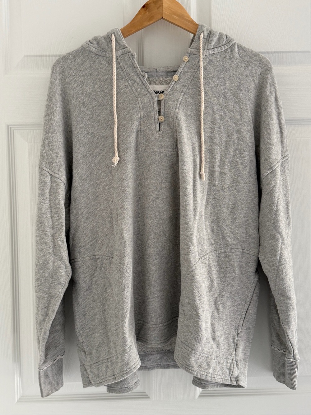 aerie Light Gray Hooded Sweater